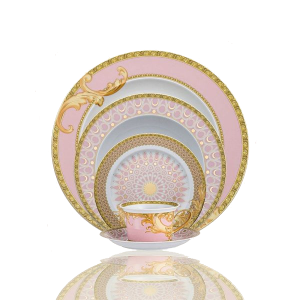 Set of 3 sizes plates and a cup with saucer